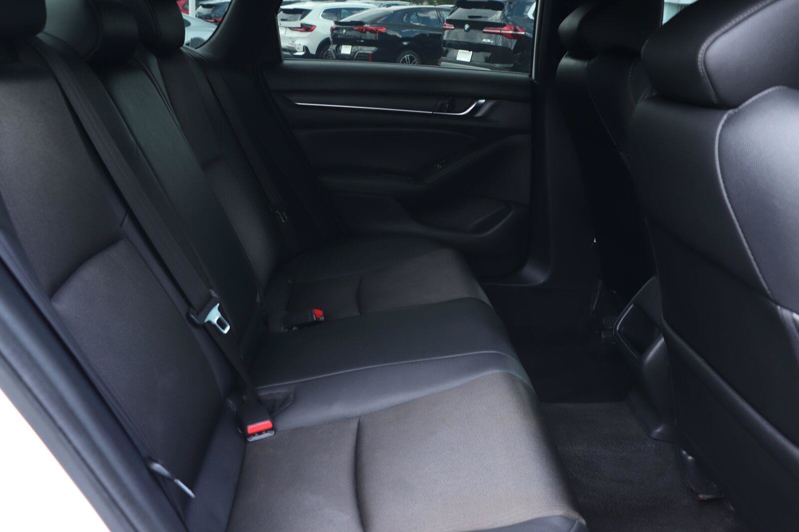 Used 2020 Honda Accord Sport image 17