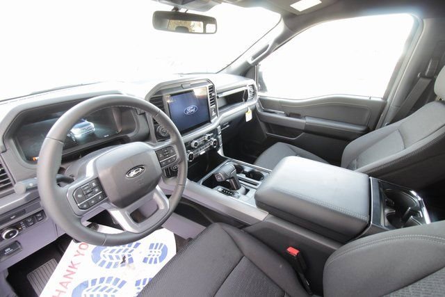 New 2026 Ford F150 XLT w/ Equipment Group 302A MID image 15