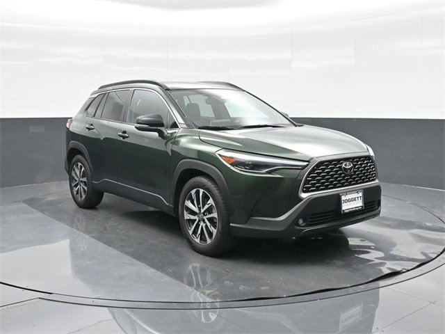 Used 2025 Toyota Corolla Cross XLE image 22