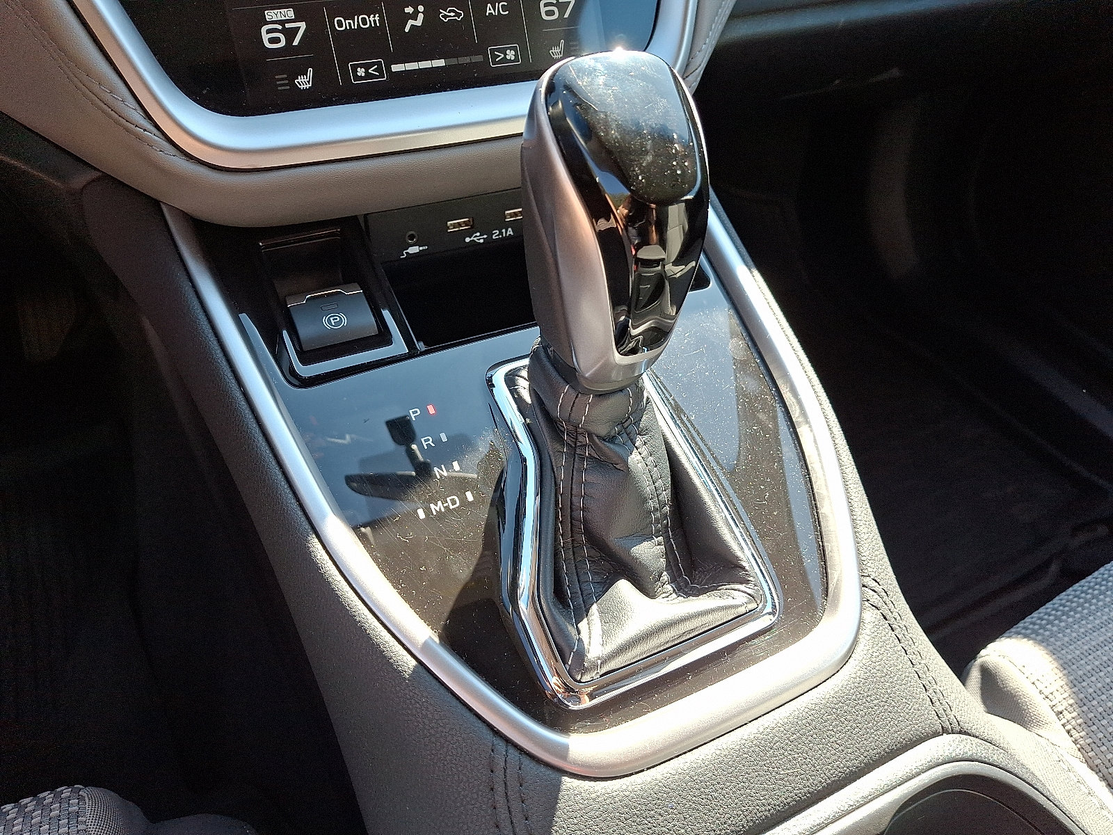 Used 2022 Subaru Outback Premium image 22