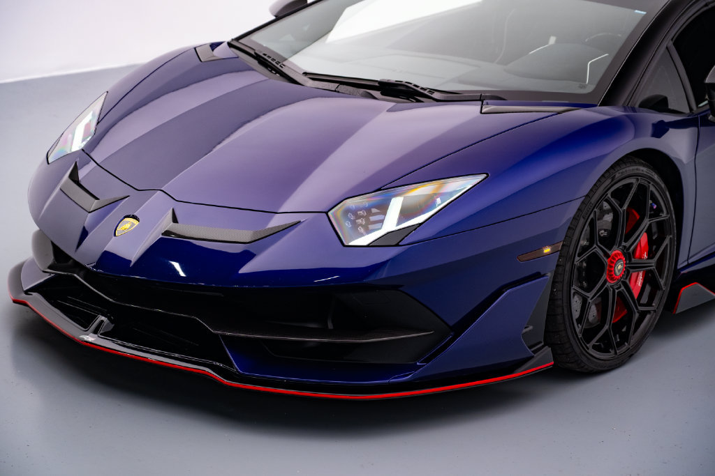 Used 2021 Lamborghini Aventador SVJ AWD/4WD image 5