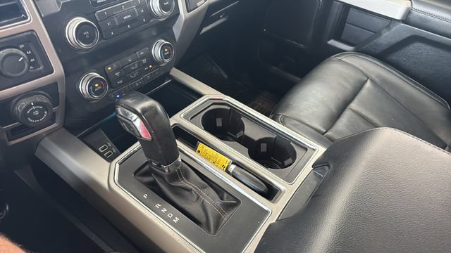 Used 2019 Ford F150 Lariat w/ Equipment Group 502A Luxury AWD/4WD image 14