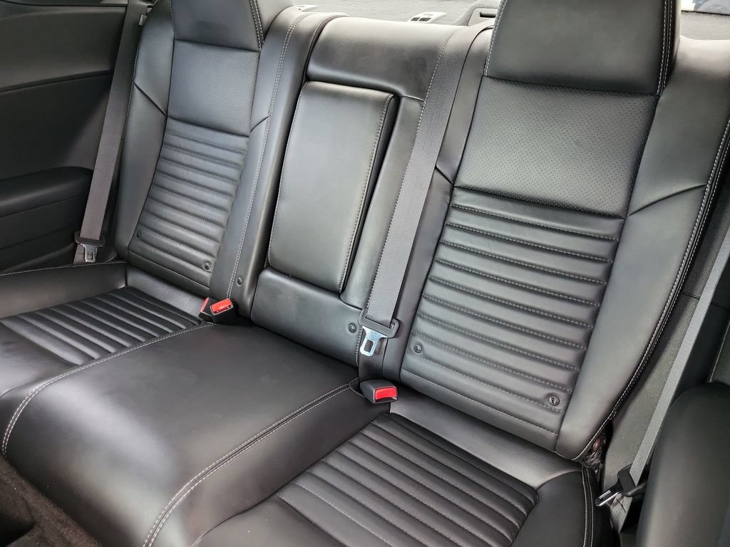 Used 2013 Dodge Challenger R/T Plus RWD image 14