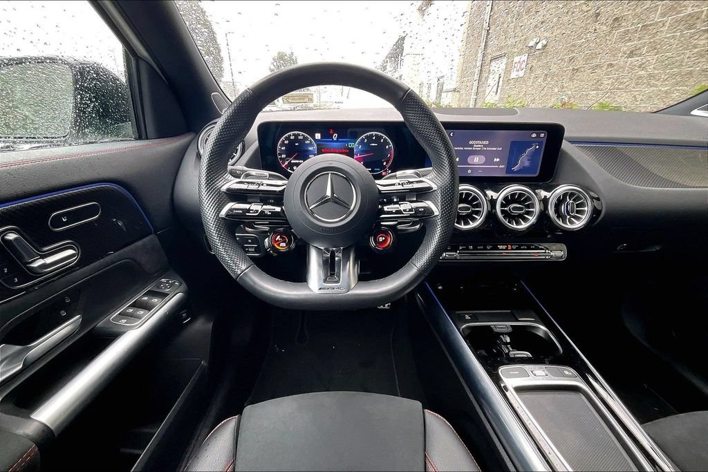 Certified 2025 Mercedes-Benz GLA 35 AMG 4MATIC image 5