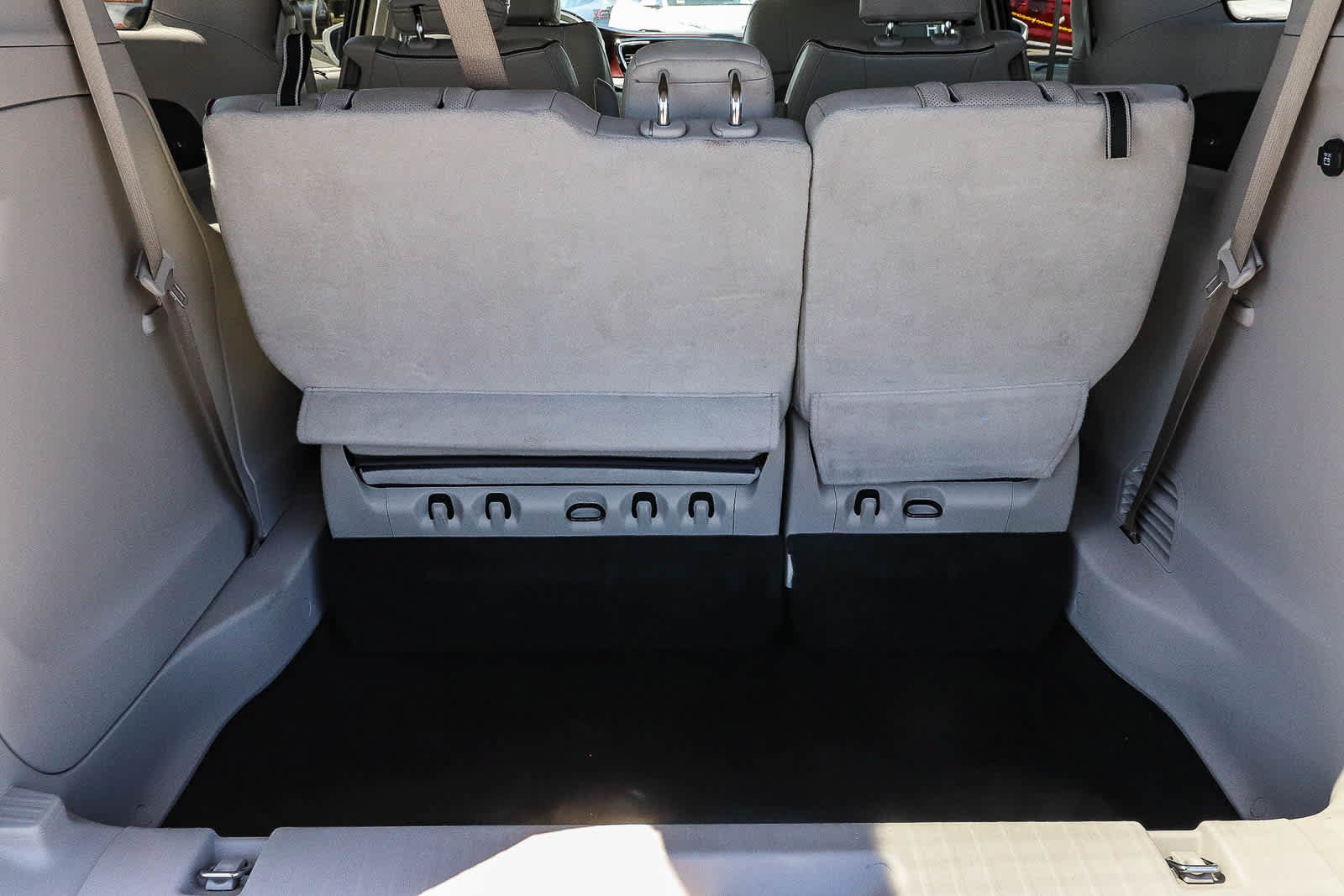 Used 2019 Chrysler Pacifica Limited FWD image 16