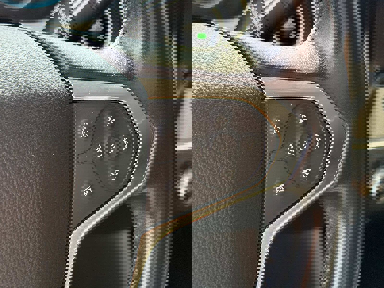 Certified 2019 Chevrolet Traverse LT image 6