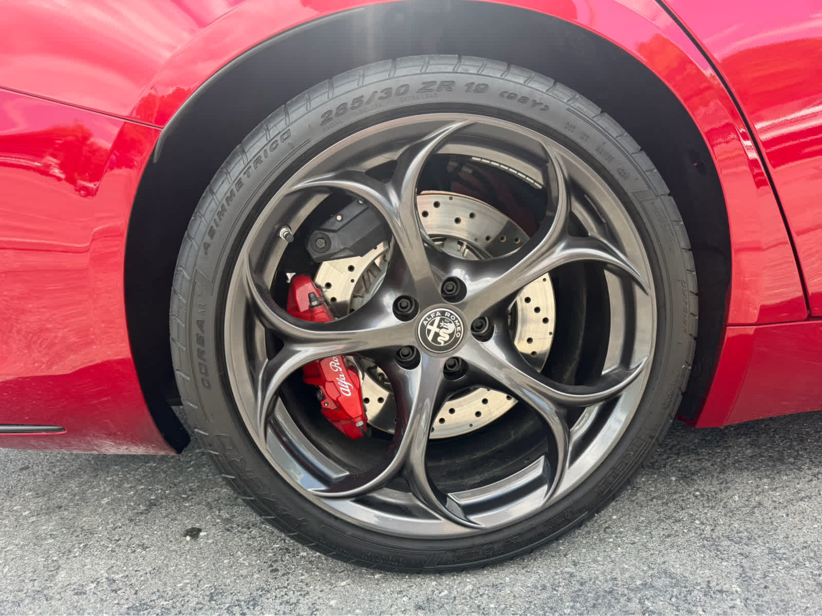 Used 2024 Alfa Romeo Giulia Quadrifoglio w/ Active Assist Plus Package RWD image 11
