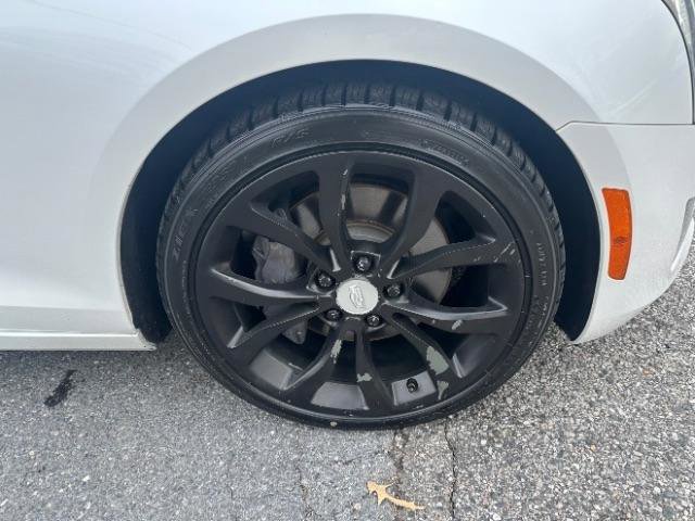 Used 2015 Cadillac ATS Performance w/ Cold Weather Package image 13