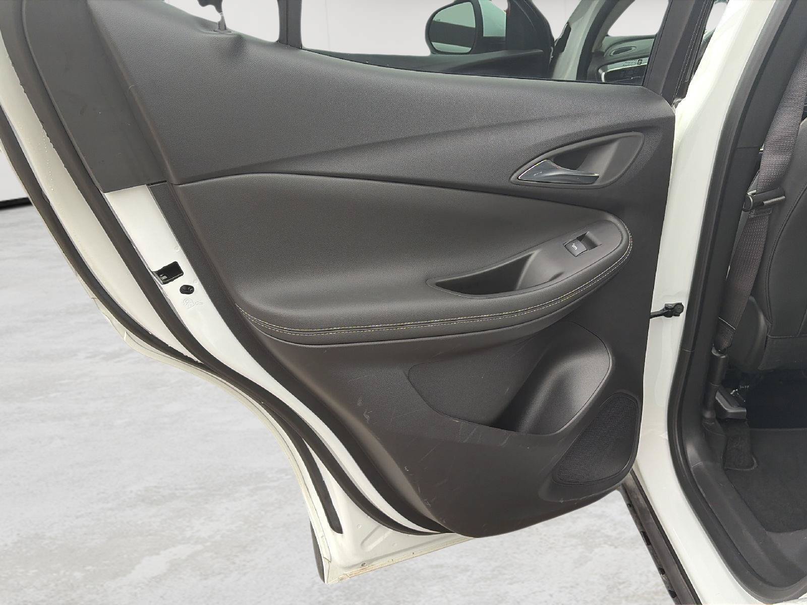 Certified 2024 Buick Encore GX Preferred w/ Comfort Package FWD image 14