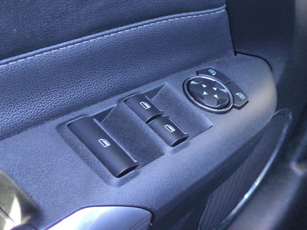 Used 2017 Ford Mustang Premium RWD image 22