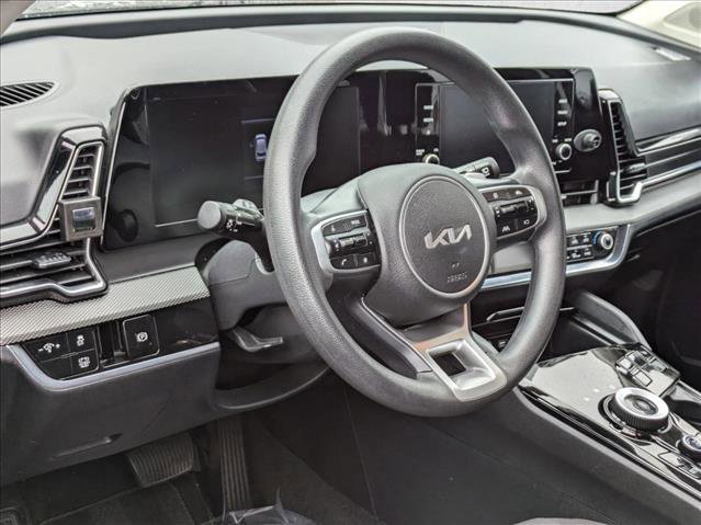 Used 2023 Kia Sportage LX image 10