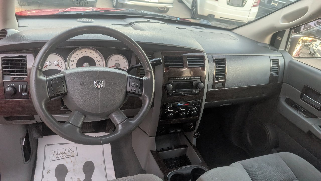 Used 2006 Dodge Durango SLT image 9