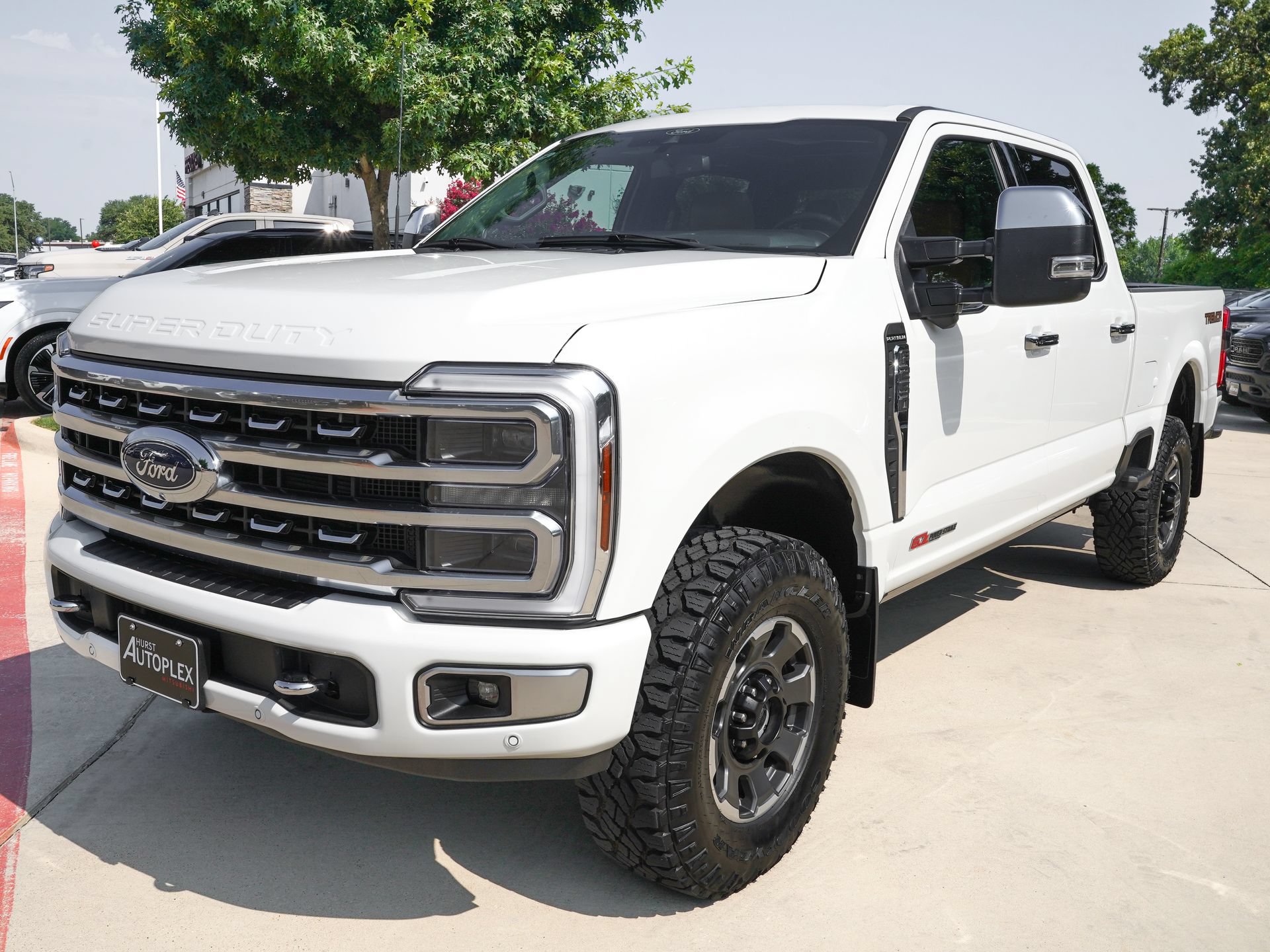Used 2024 Ford F250 Platinum w/ Tremor Off-Road Package AWD/4WD image 7