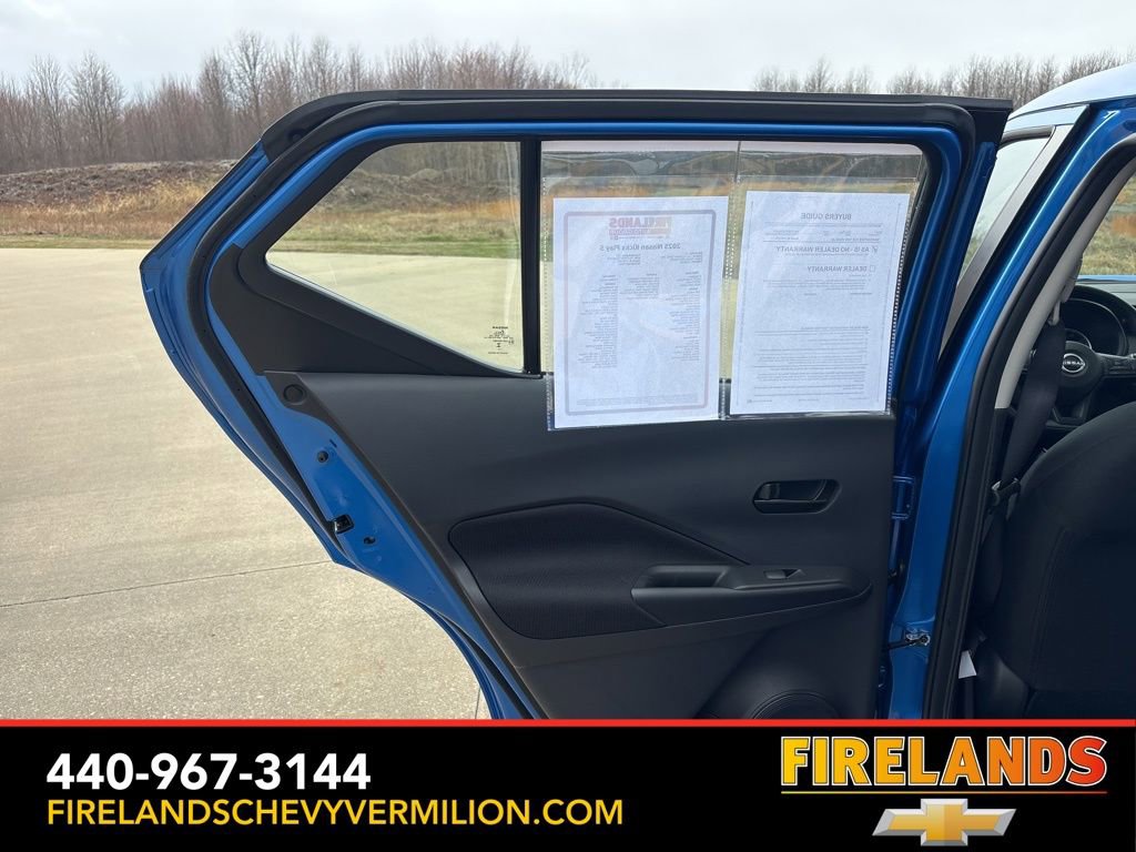 Used 2025 Nissan Kicks Play S image 36