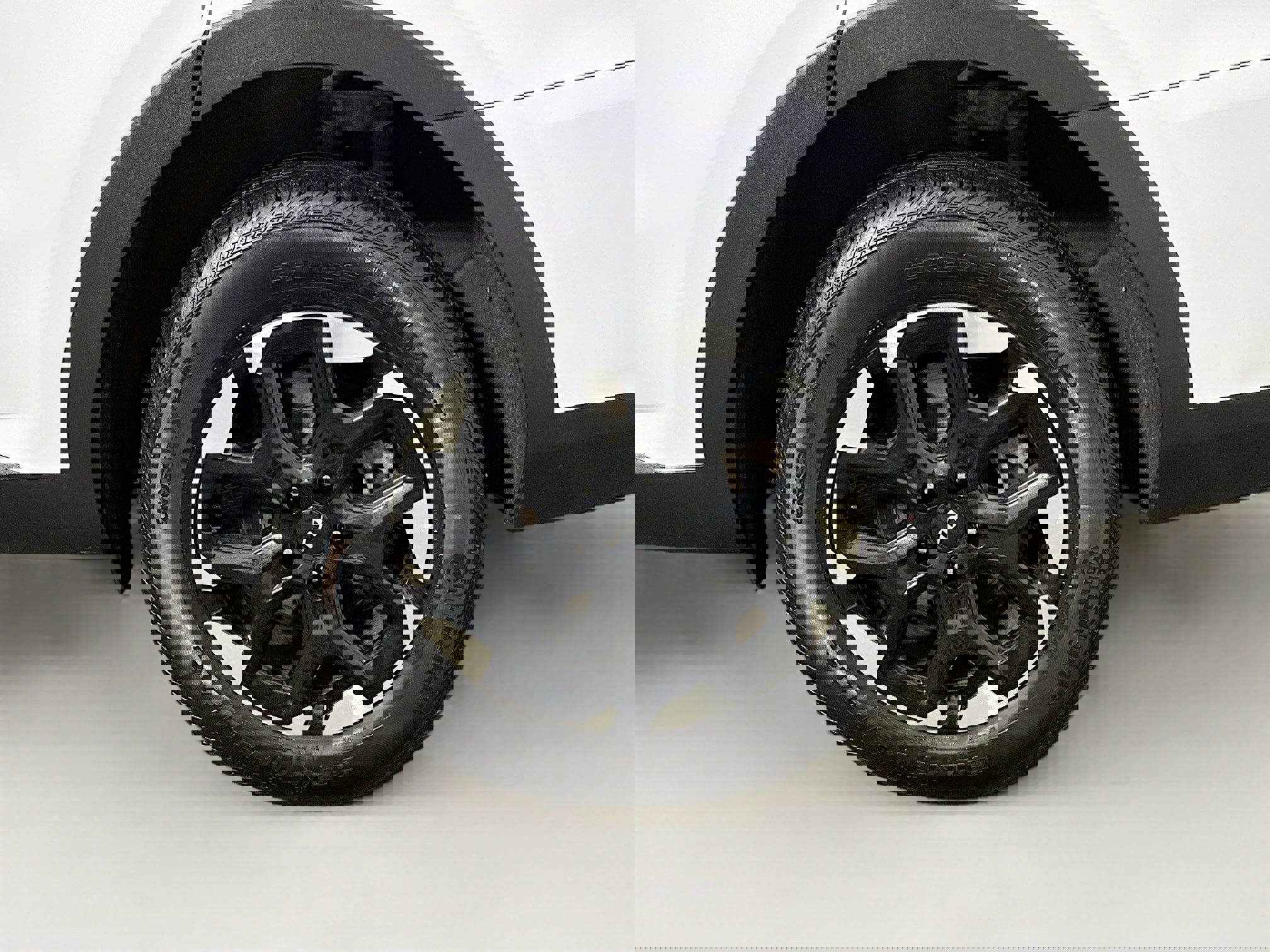 Used 2024 Kia Sorento S image 28