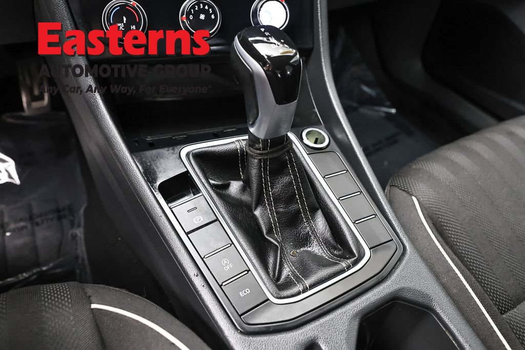 Used 2024 Volkswagen Jetta Sport FWD image 13