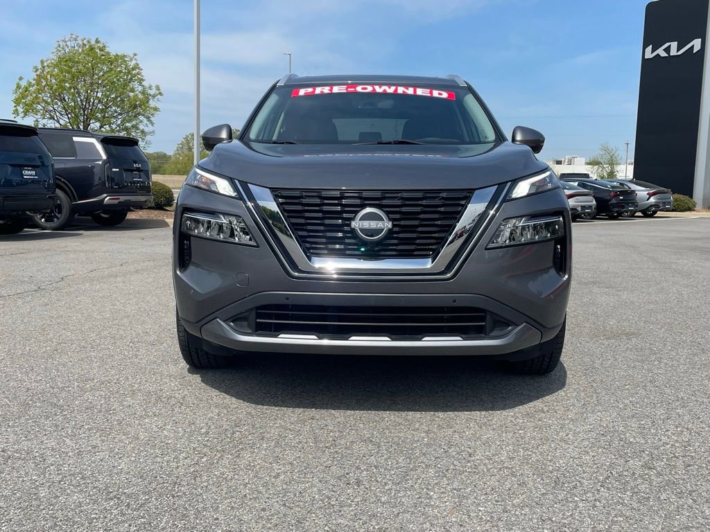 Used 2023 Nissan Rogue SL w/ SL Premium Package image 2