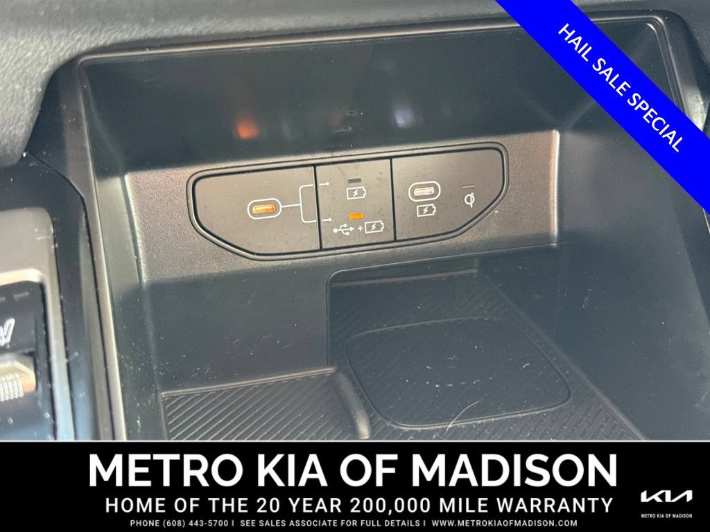 Used 2025 Kia Sorento EX FWD image 24