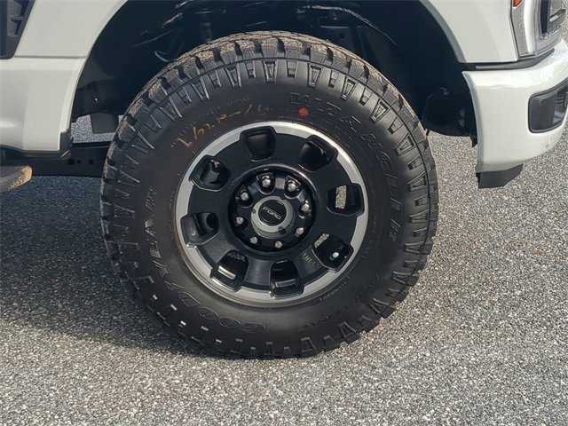 New 2026 Ford F250 Lariat image 29