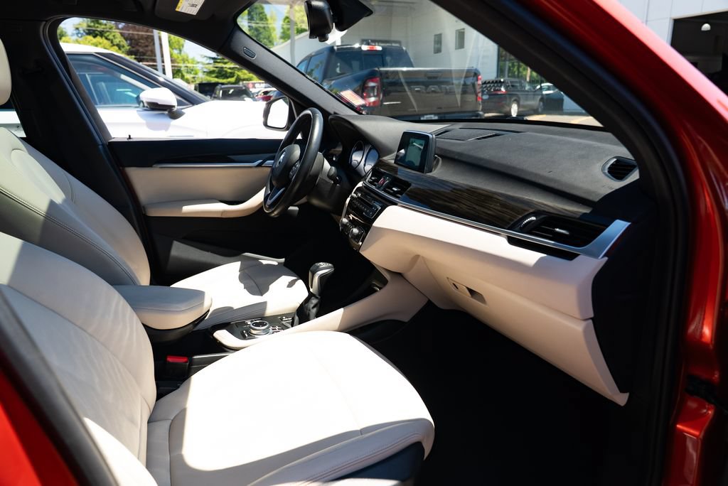 Used 2018 BMW X1 xDrive28i w/ Convenience Package AWD/4WD image 26