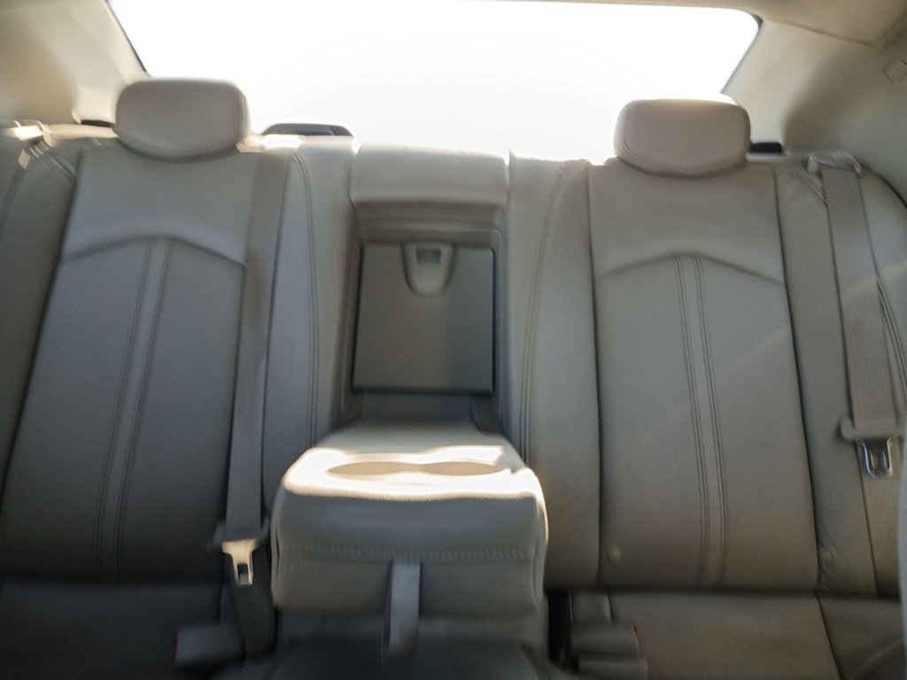 Used 2010 Cadillac CTS Luxury image 6