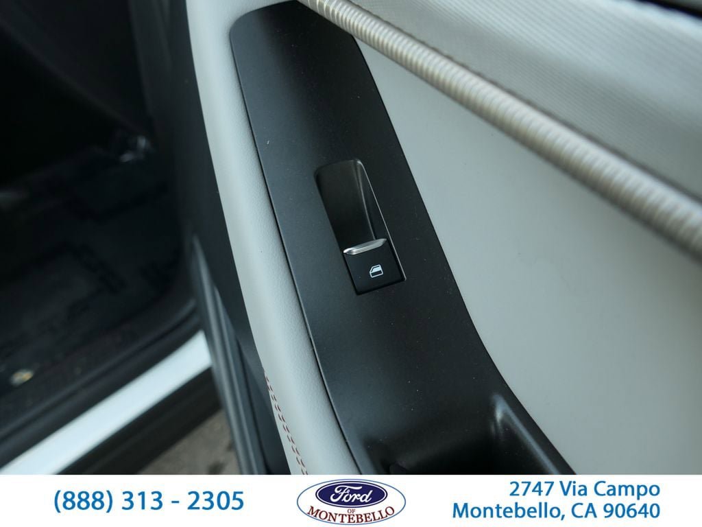 Used 2026 Ford Explorer Active w/ Active Comfort Package RWD image 28