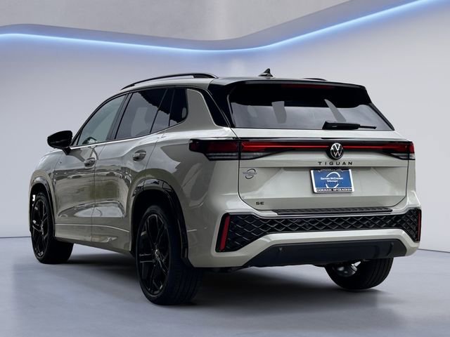 New 2026 Volkswagen Tiguan SE R-Line FWD image 6