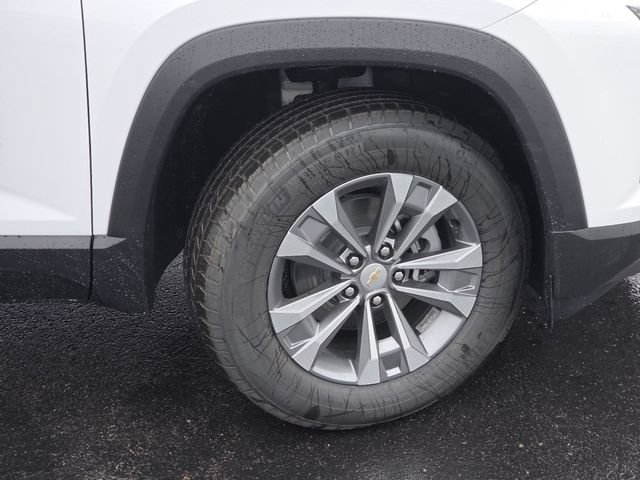New 2026 Chevrolet Equinox LT w/ Safety and Technology Package AWD/4WD image 23