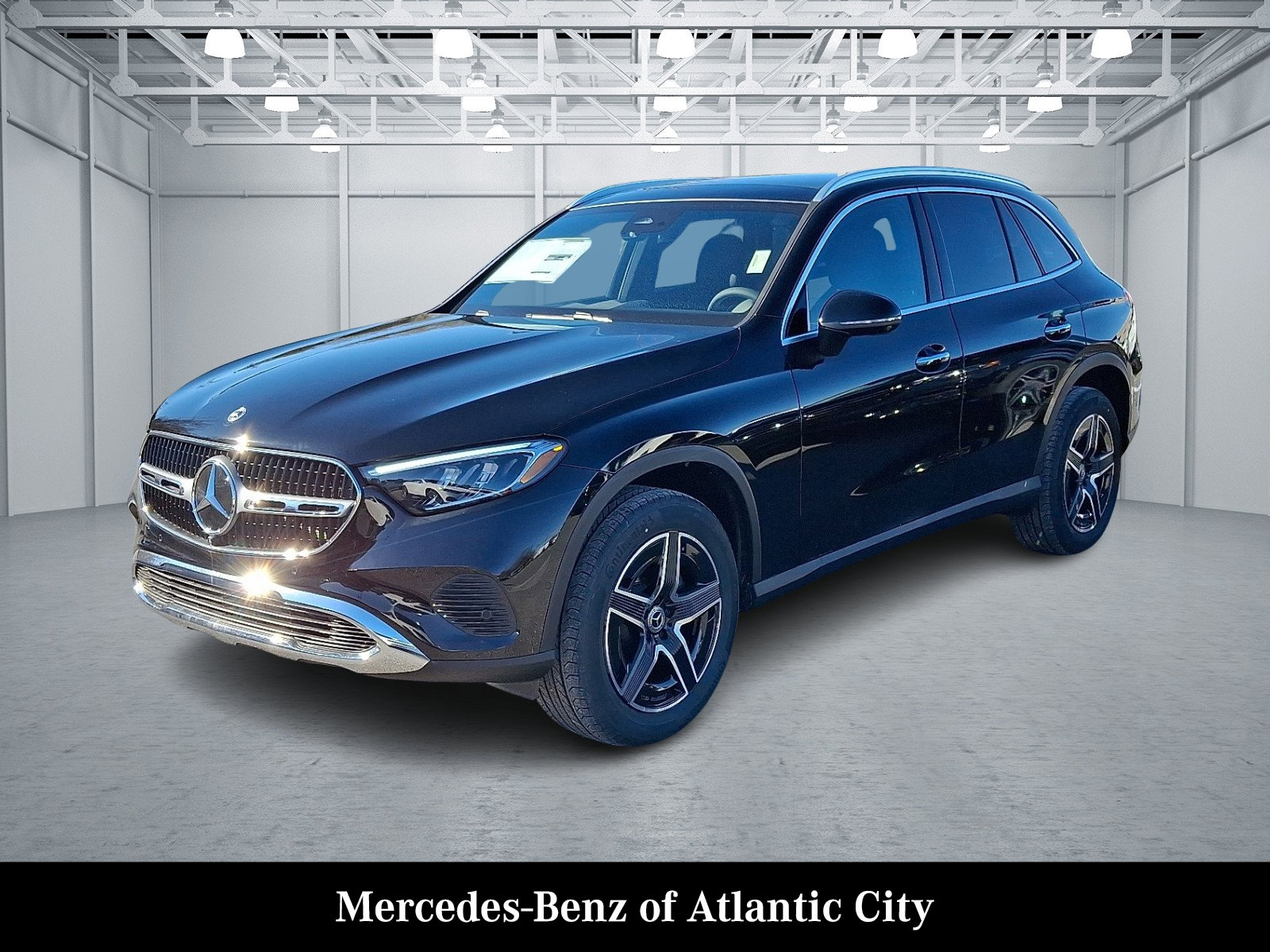 New 2026 Mercedes-Benz GLC 300 4MATIC image 2