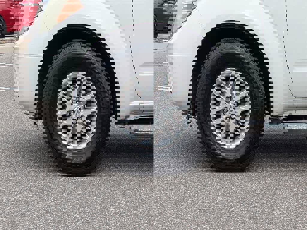 Used 2015 Nissan Frontier SV w/ SV Value Truck Package image 10