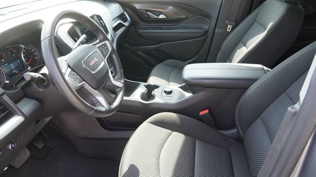 Used 2024 GMC Terrain SLE image 19