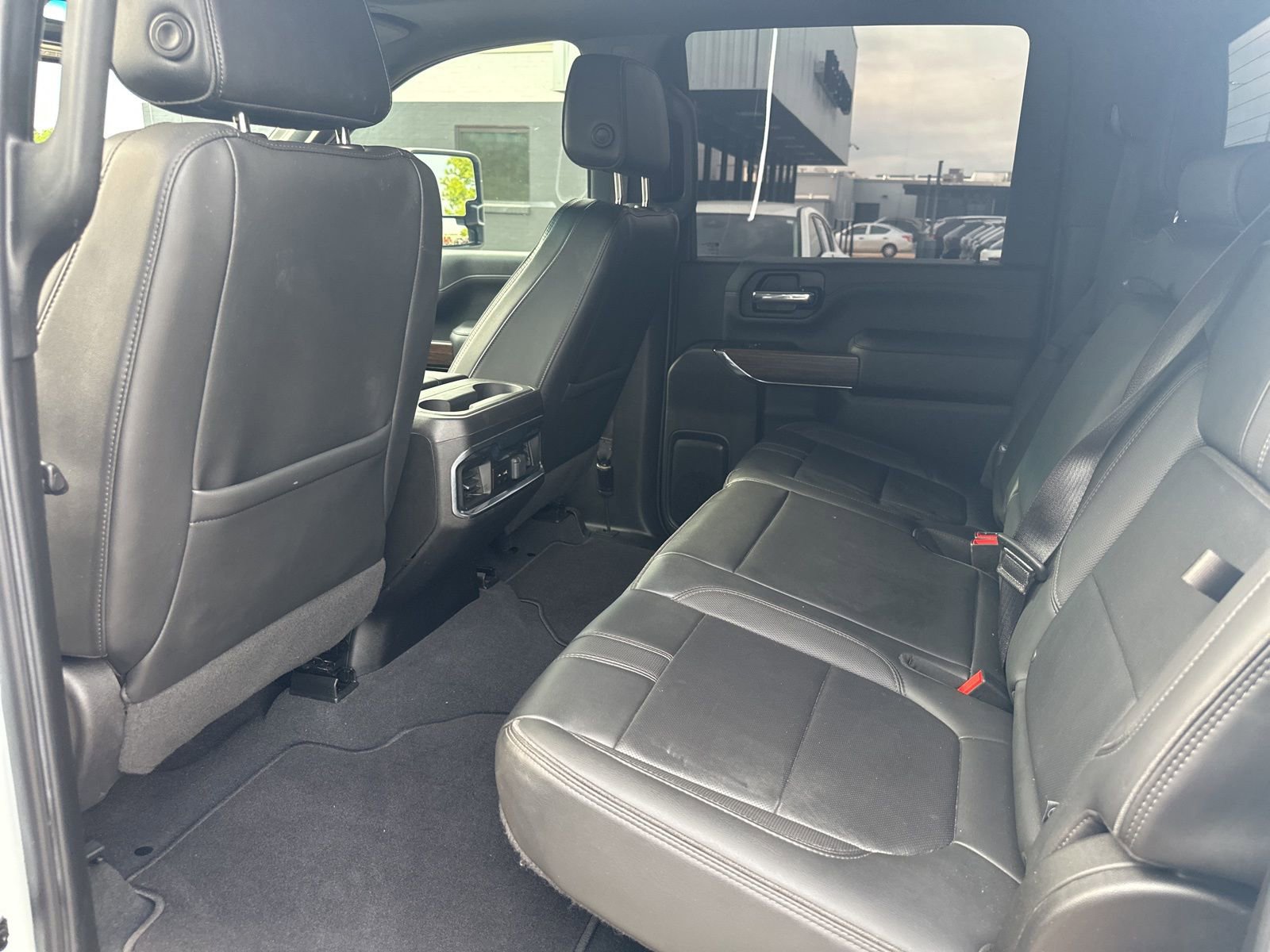 Used 2022 Chevrolet Silverado 3500 High Country image 14