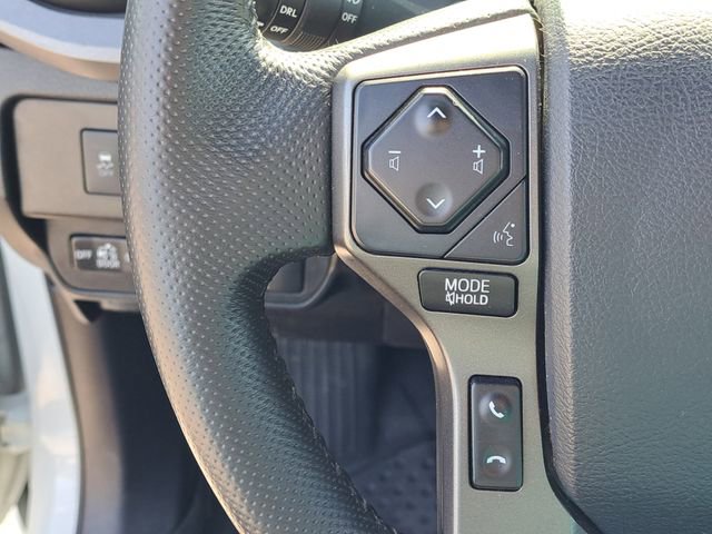 Used 2020 Toyota Tacoma TRD Sport w/ Technology Package image 9