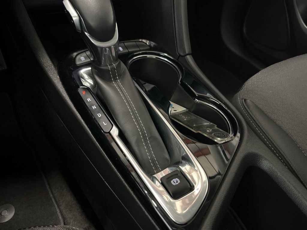 Used 2023 Buick Encore GX Select w/ Sport Touring Package image 15