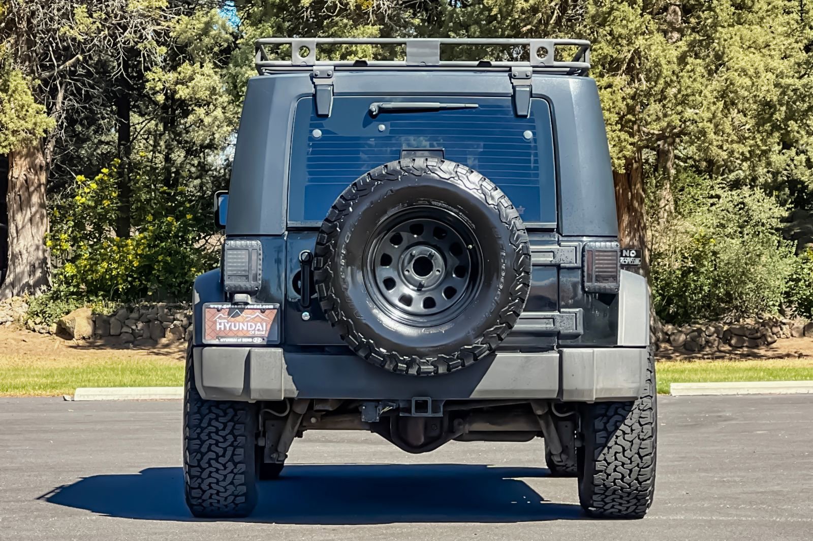 Used 2008 Jeep Wrangler Unlimited Rubicon w/ Dual Top Group image 5