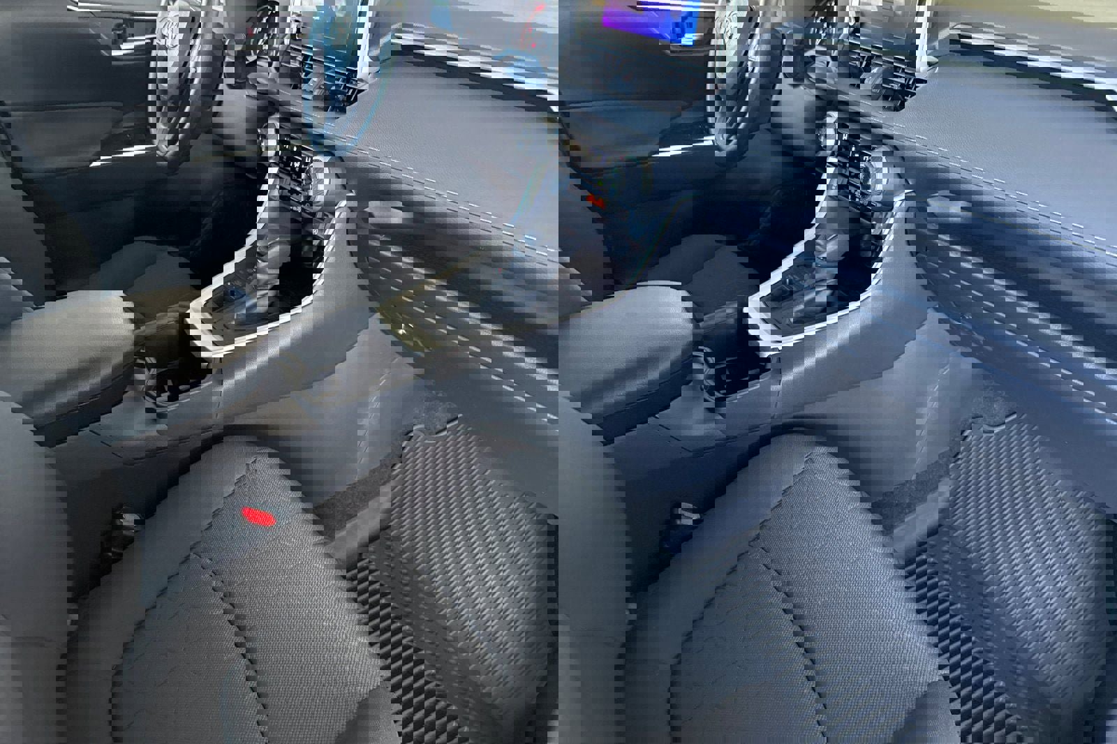 New 2025 Toyota RAV4 XLE image 18