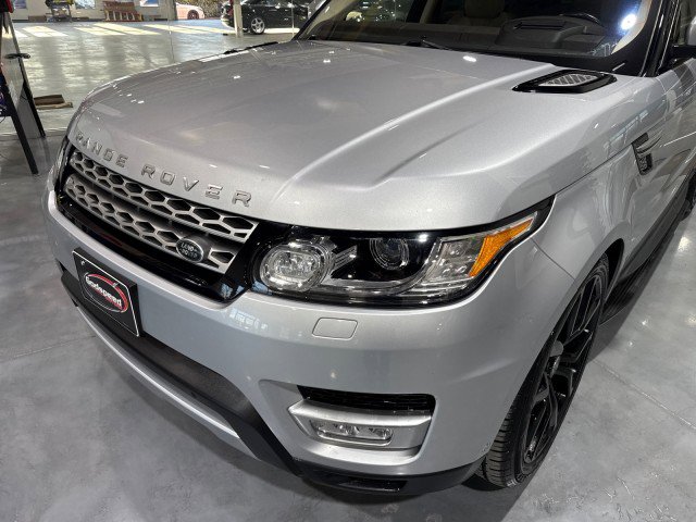 Used 2016 Land Rover Range Rover Sport HSE image 29