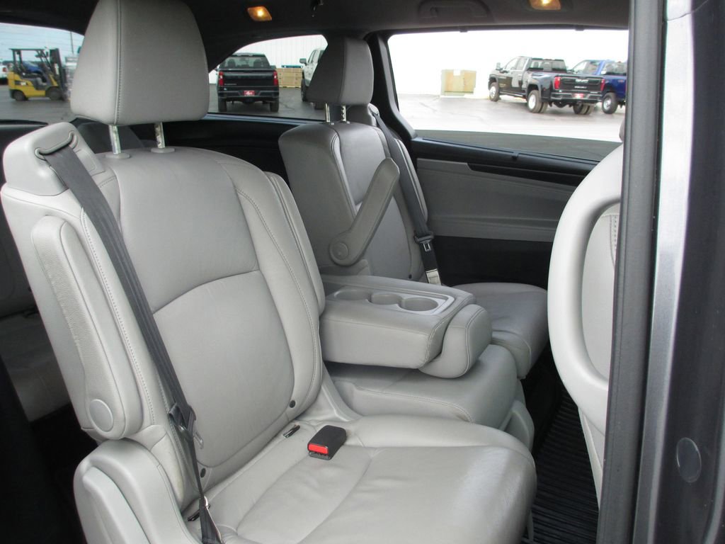 Used 2019 Honda Odyssey EX-L image 24