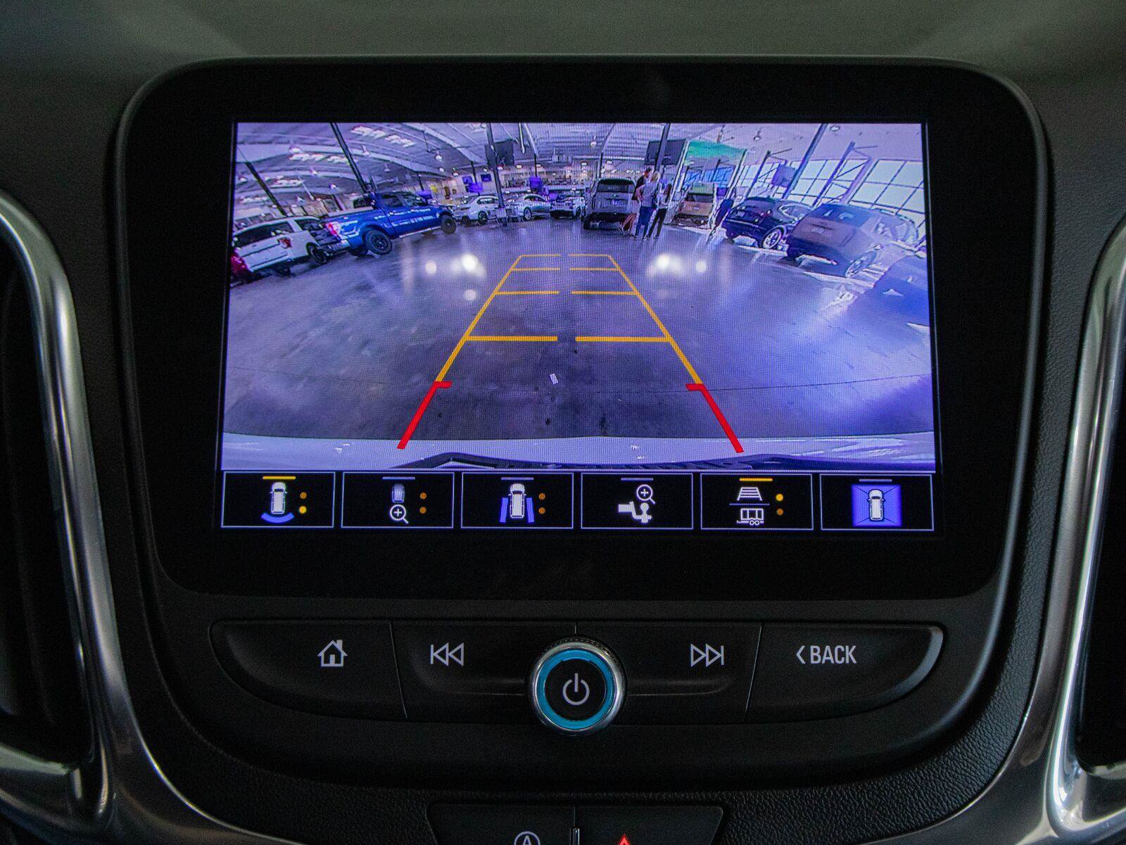 Used 2024 Chevrolet Equinox LT FWD image 6