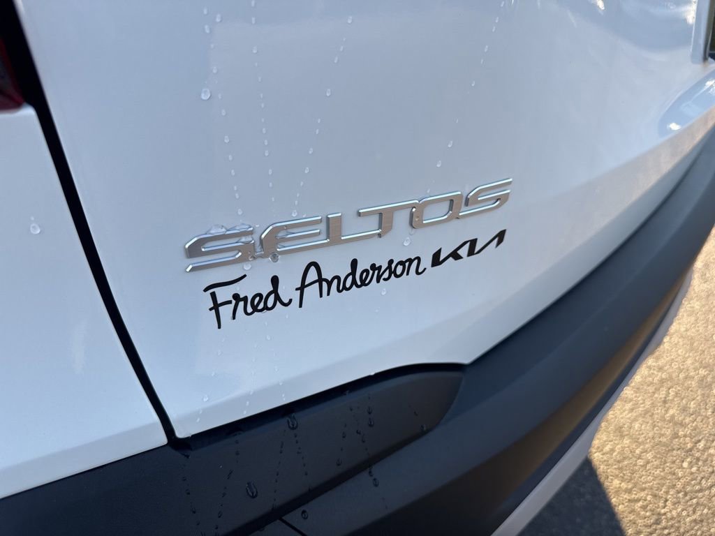 New 2026 Kia Seltos LX image 18