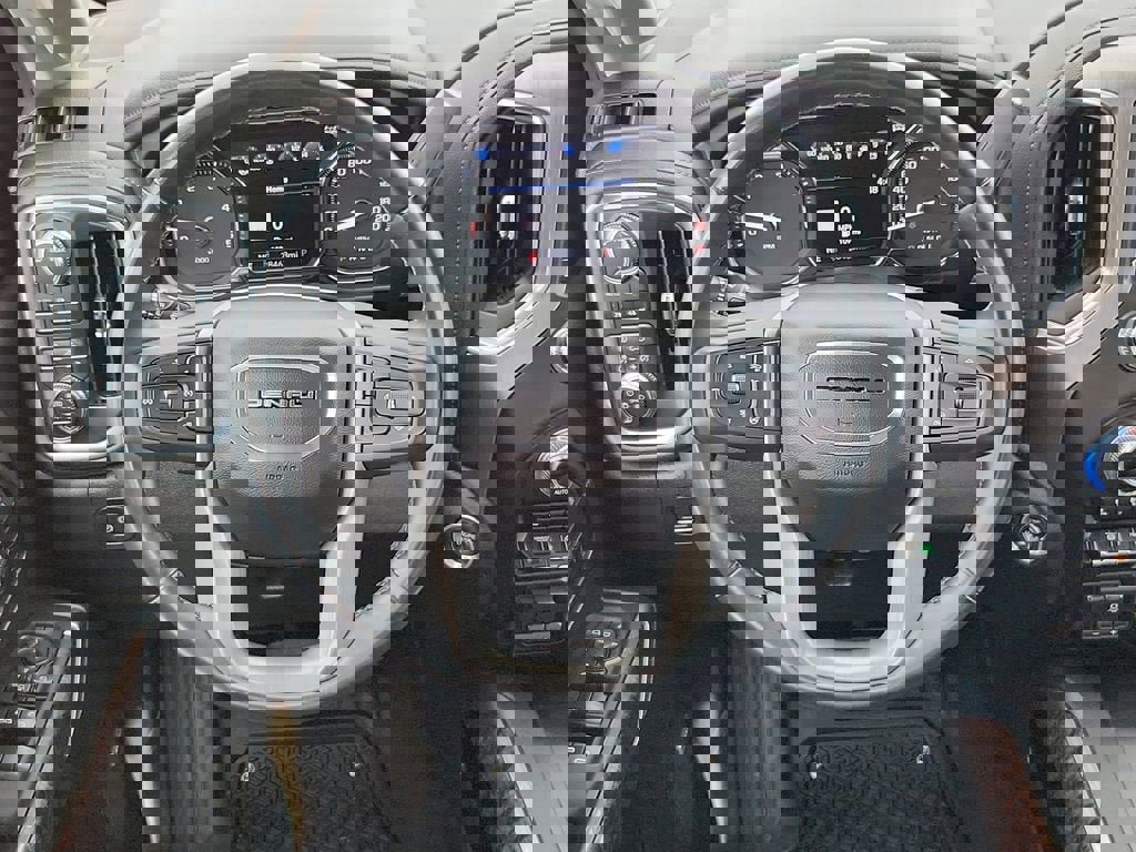 Used 2023 GMC Sierra 2500 Denali w/ Denali Black Diamond Edition image 12