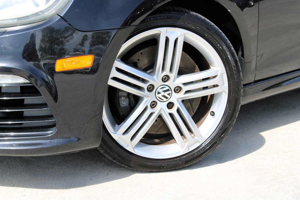 Used 2012 Volkswagen Golf 4-Door image 10