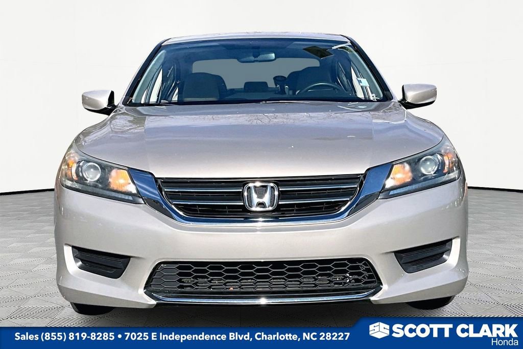 Used 2015 Honda Accord LX image 2