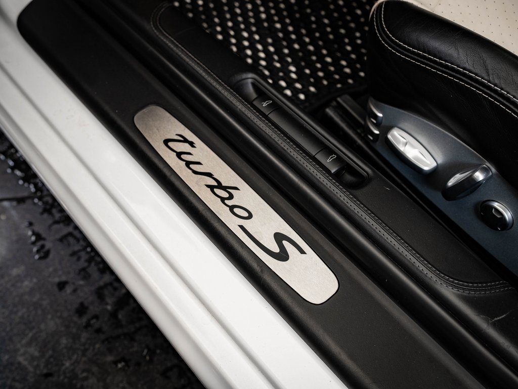 Used 2011 Porsche 911 Turbo S image 48