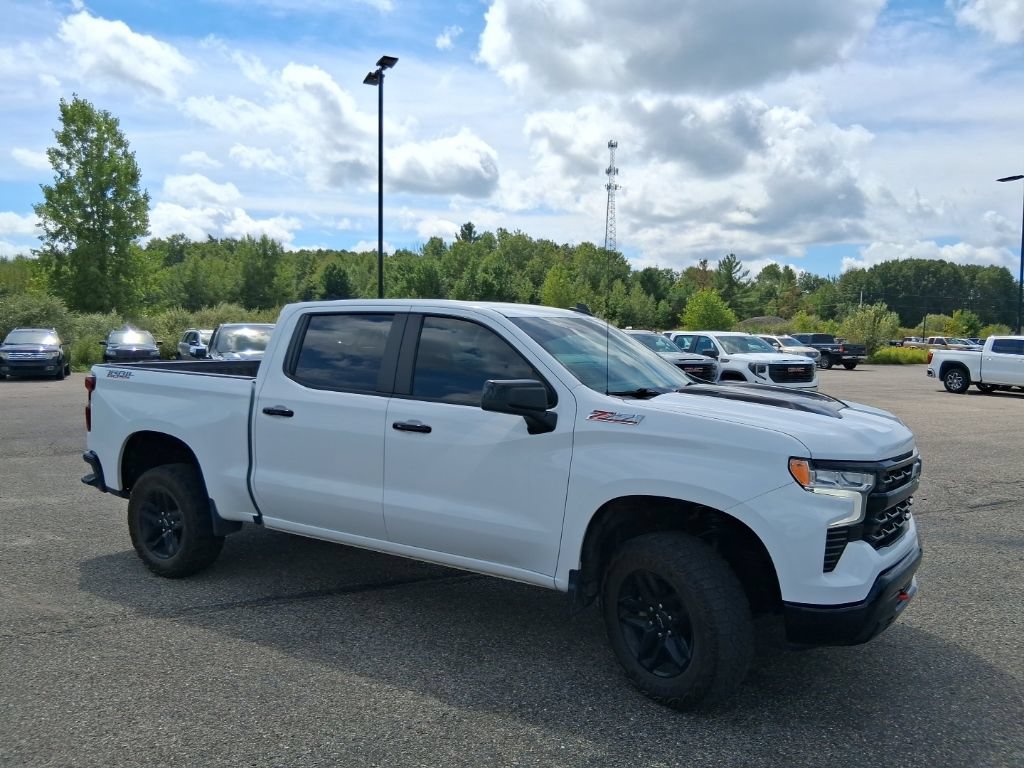 Used 2023 Chevrolet Silverado 1500 LT Trail Boss AWD/4WD image 8