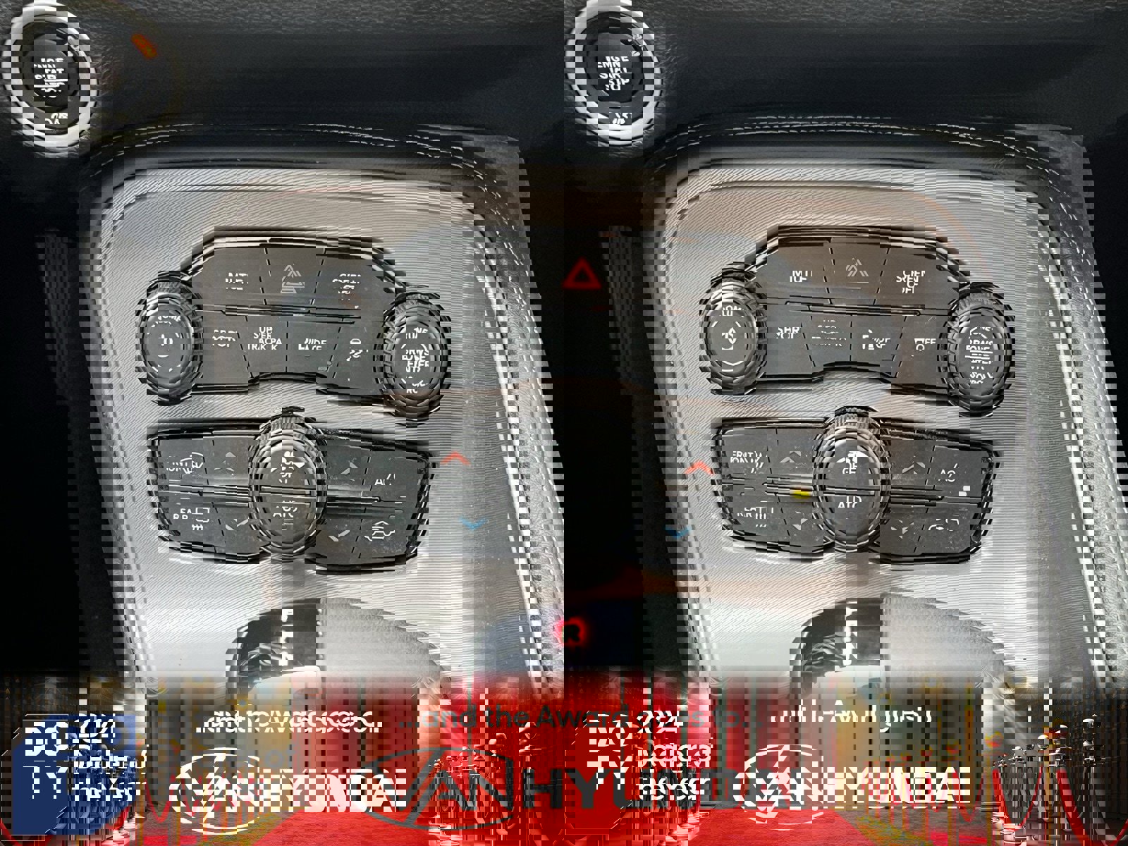 Used 2023 Dodge Challenger R/T w/ Blacktop Package image 31