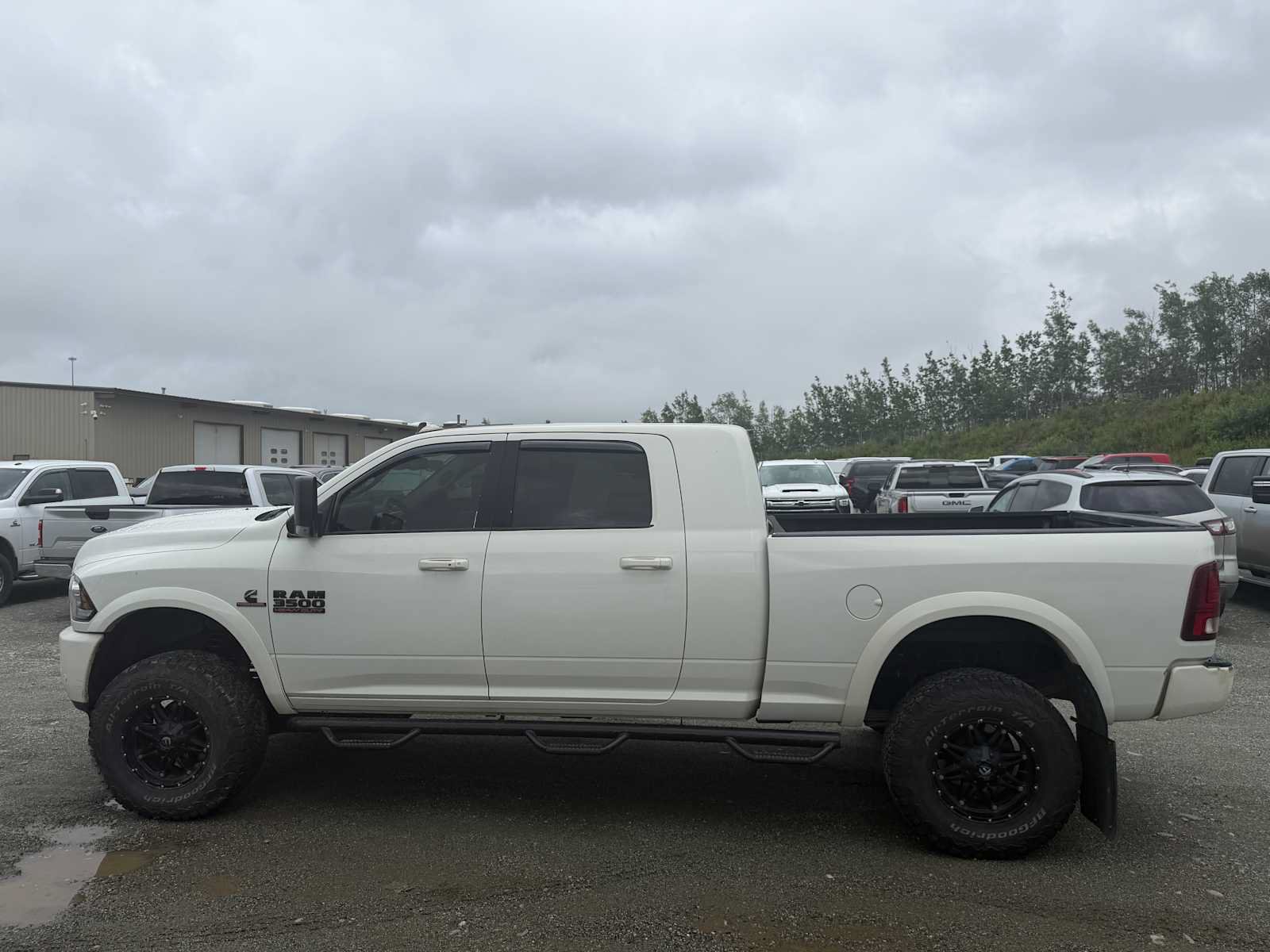 Used 2016 RAM 3500 Laramie w/ Sport Appearance Group AWD/4WD image 2