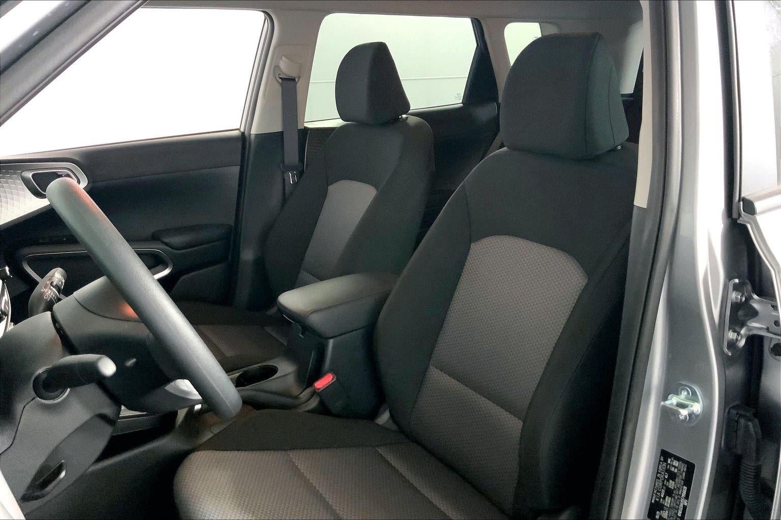 Certified 2025 Kia Soul LX FWD image 22