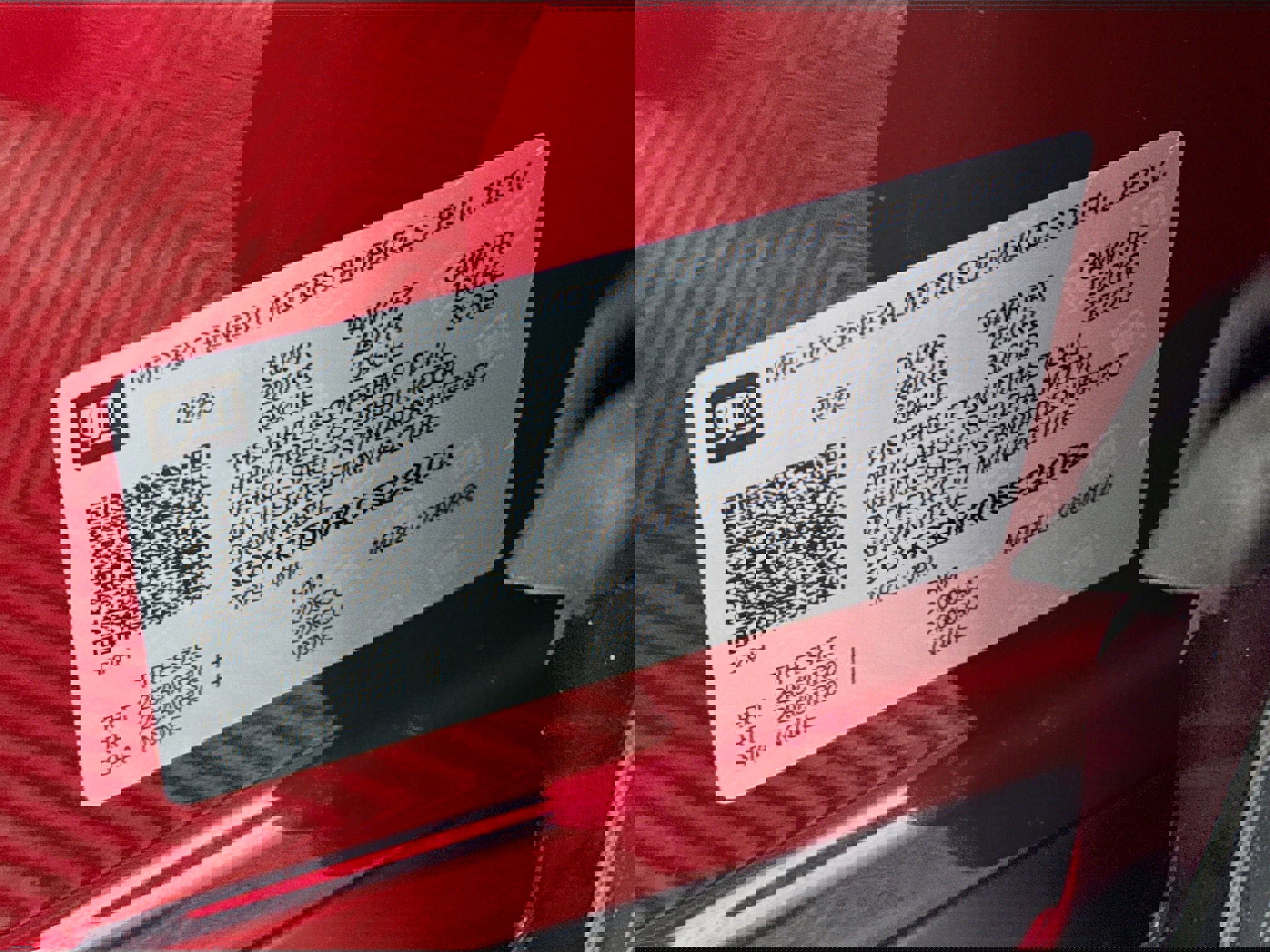 Used 2025 Cadillac Optiq Sport 2 image 33