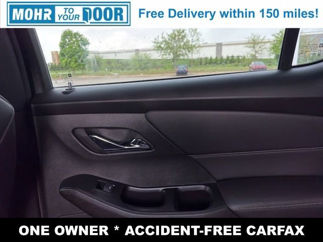 Used 2023 Chevrolet Traverse LT FWD image 34
